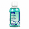 Aquadent Virbac 250 ml para la higiene oral y control del mal aliento en perros y gatos.